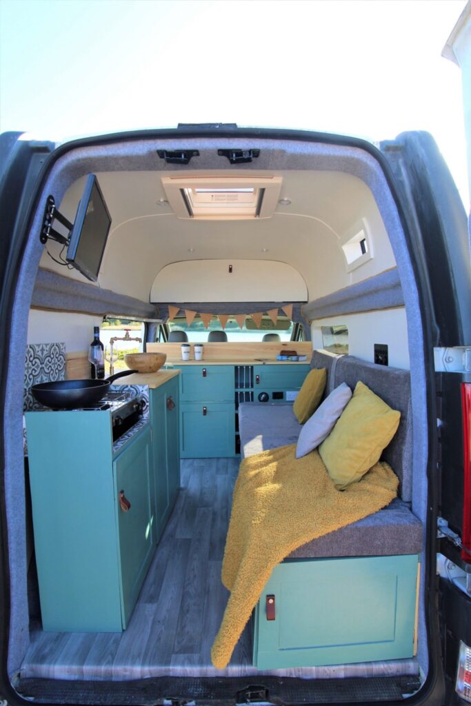 Vivaro high 2025 top conversion