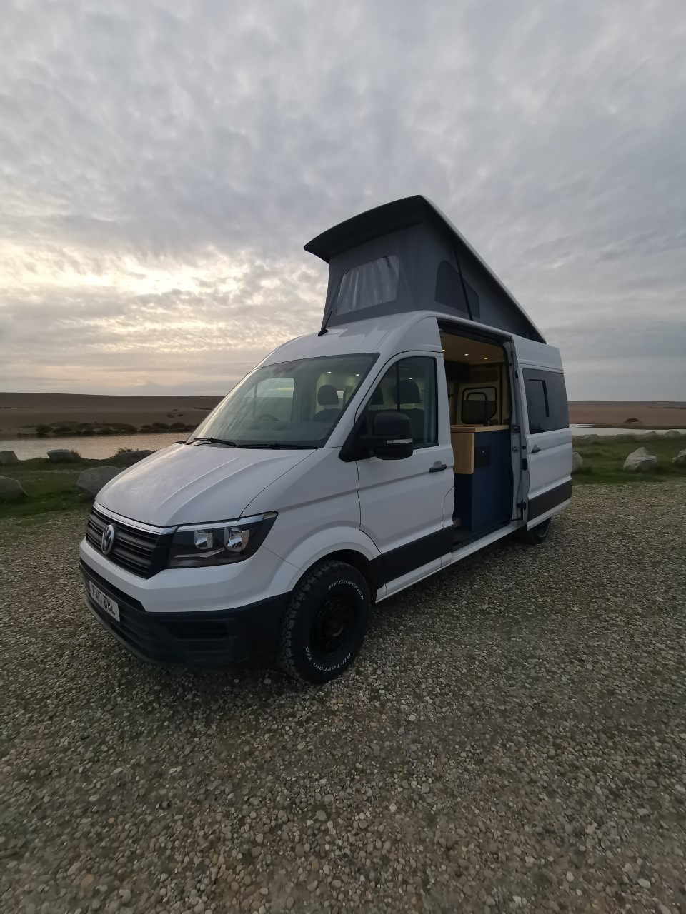 High spec pop top roof new shape Volkswagen Crafter medium wheel base ...