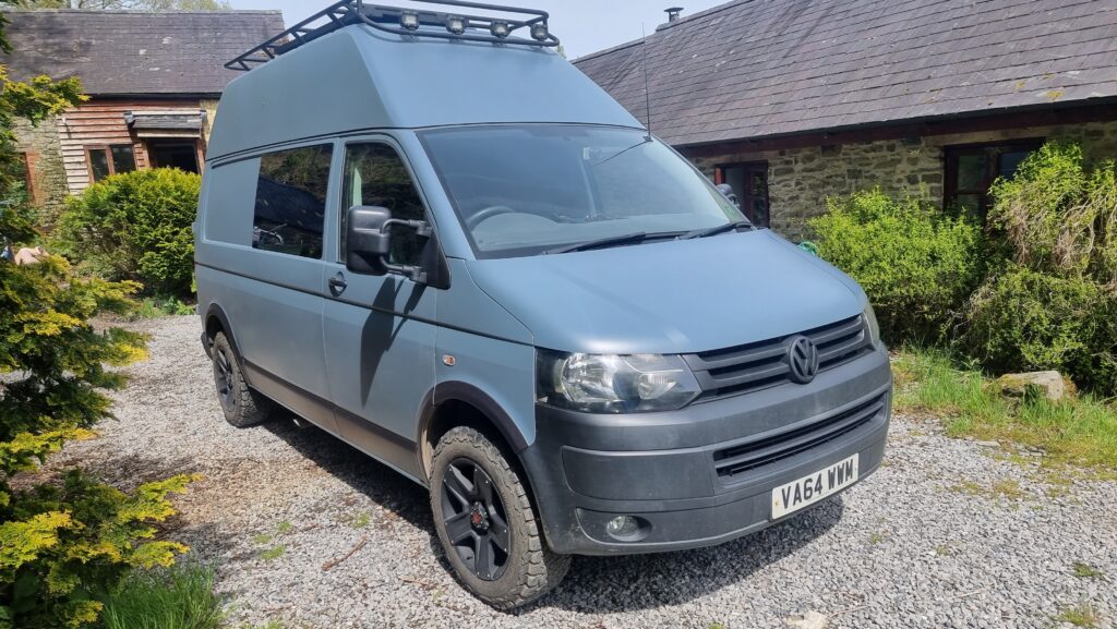 VW Transporter 4x4 Off-Grid Expedition Camper, A Head Turning