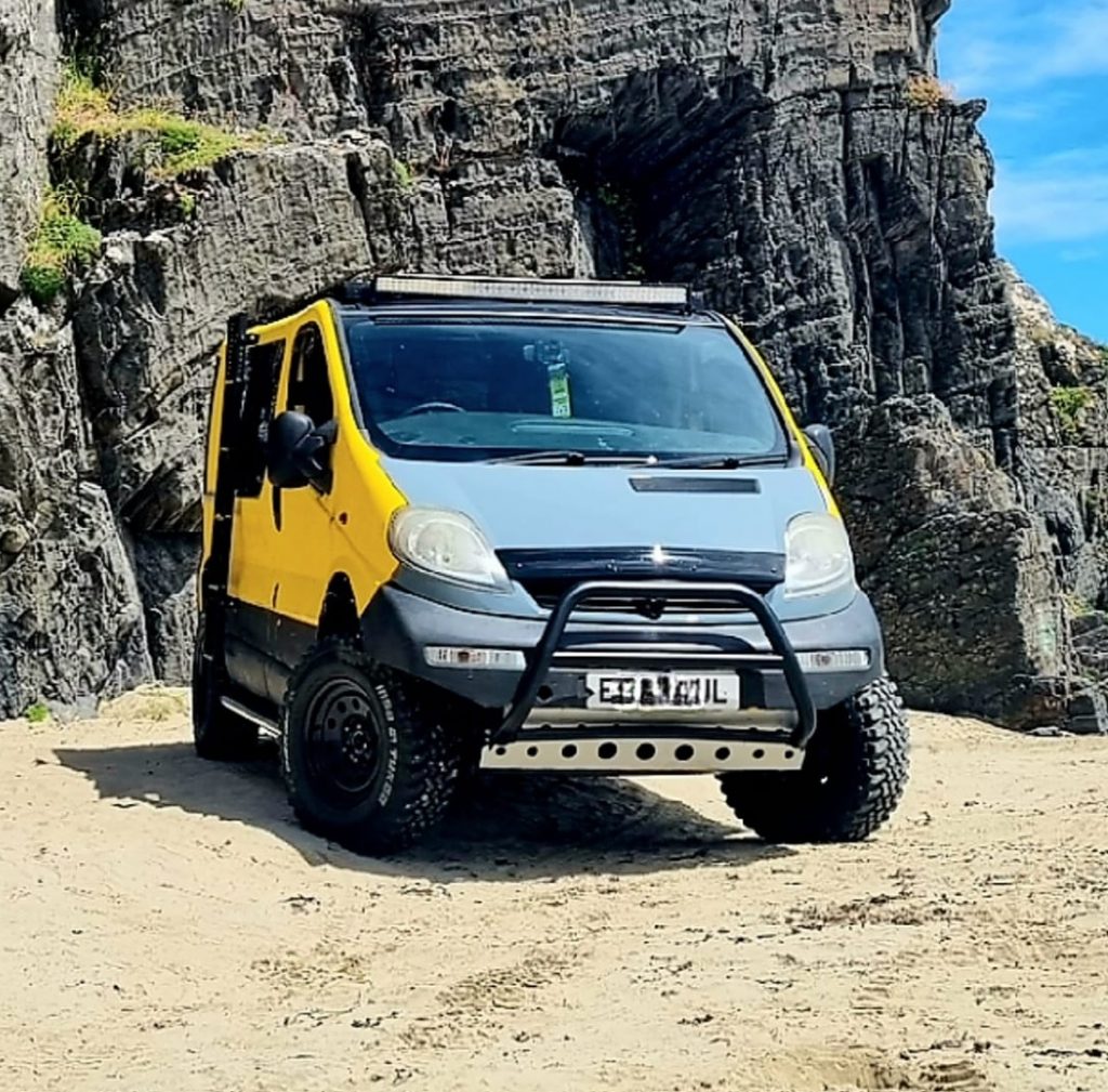 *REDUCED TO CLEAR £10K ONO* Vauxhall vivaro 