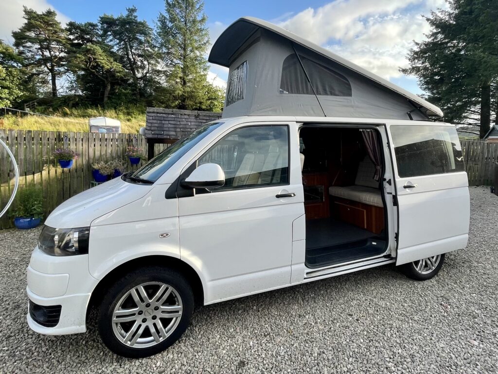 Volkswagen TRANSPORTER Campervan T5 SWB | Quirky Campers