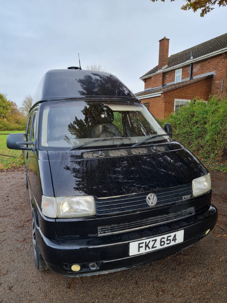I BOUGHT THE DIRTIEST, HIGHEST MILEAGE VW T4 ON THE INTERNET! 