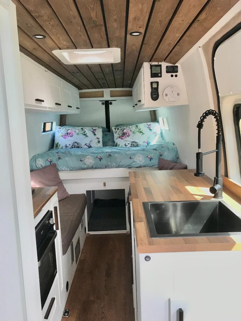 Full Time Vanlife - High spec, off grid VW Crafter | Quirky Campers