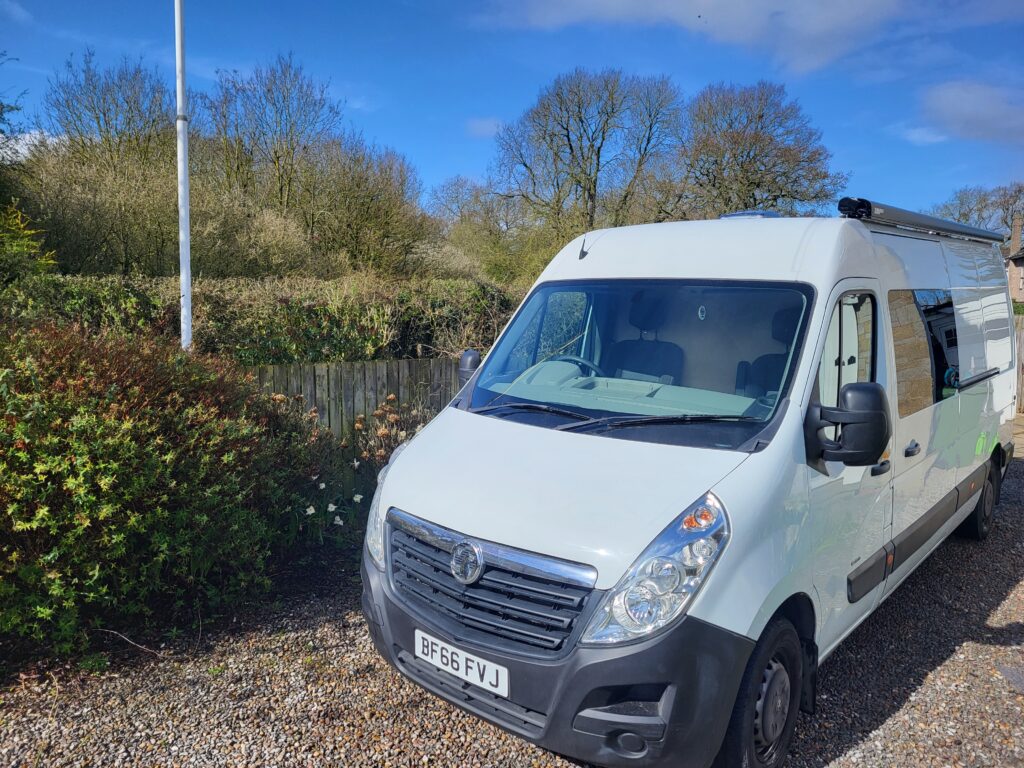 UNIQUE VAUXHALL MOVANO 2016 CONVERSION | Quirky Campers