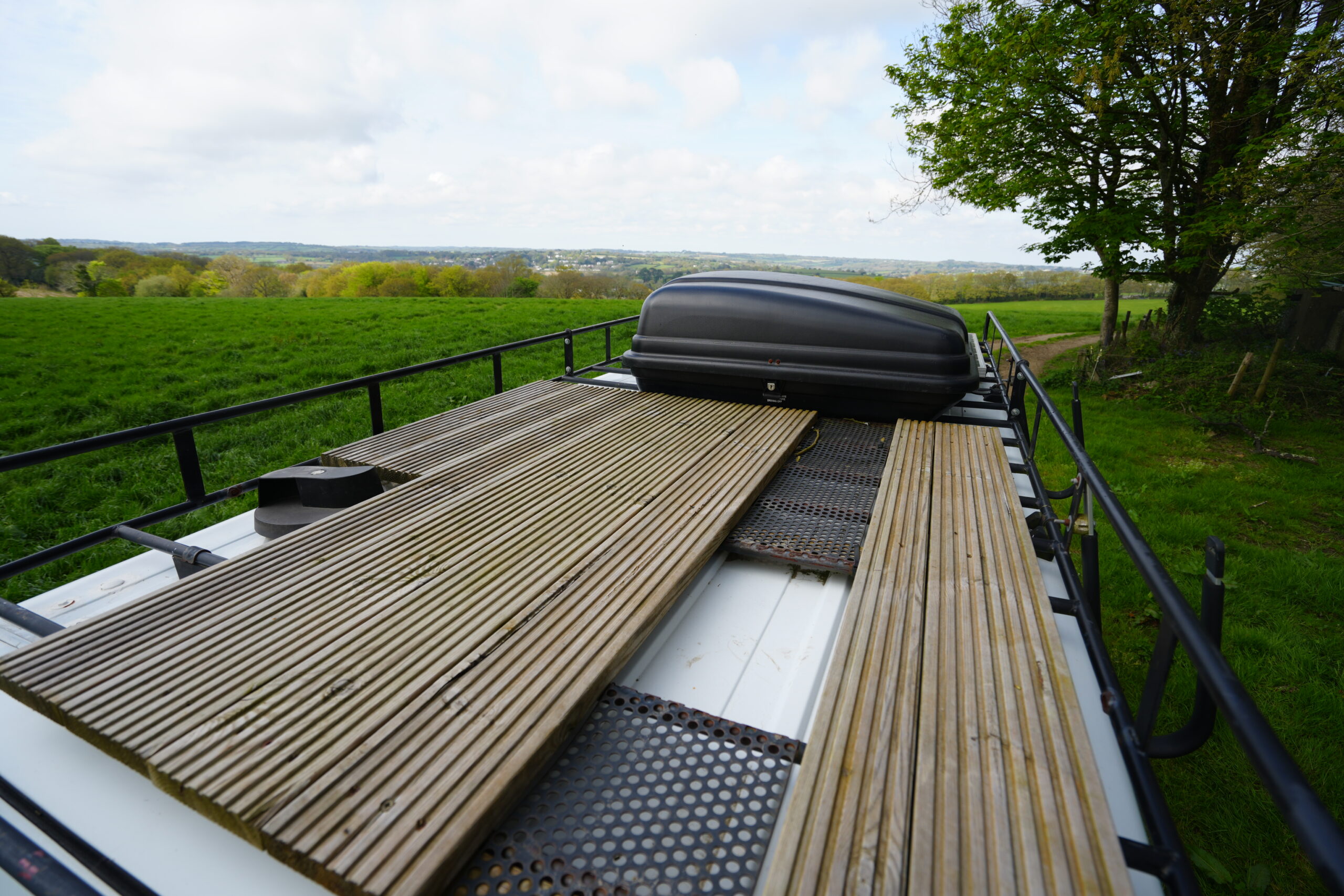 Image showcasing 5 Stunning Prefab Off-grid Homes (with prices) - Rise