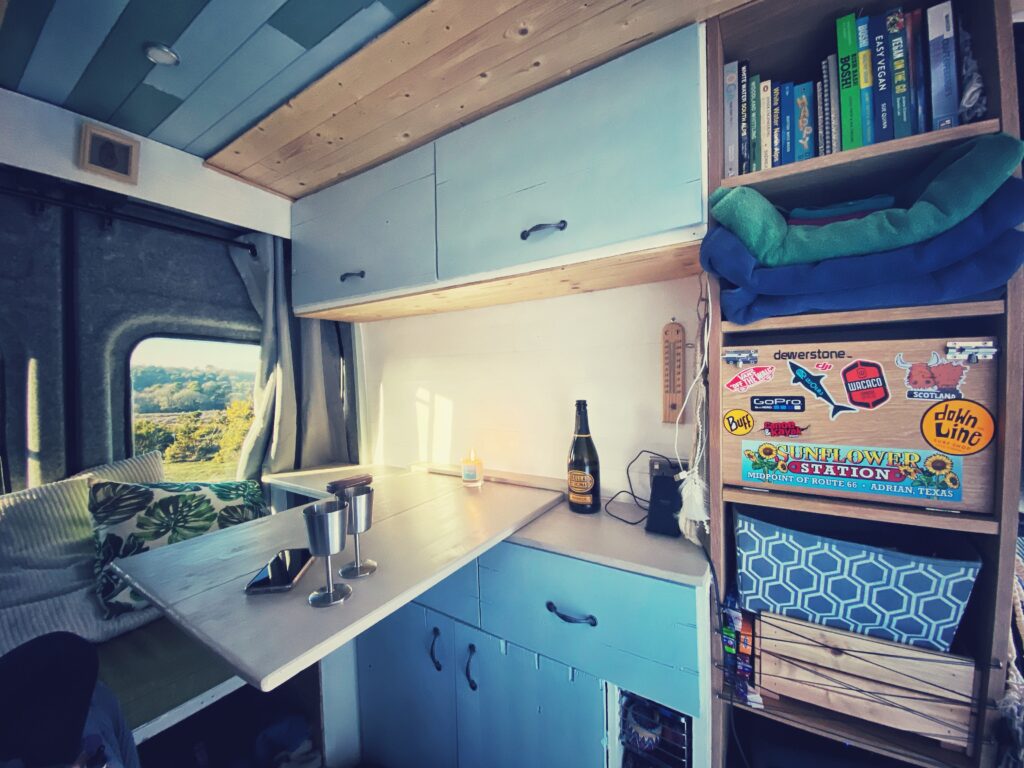 BEACHCOMBER STYLE CONVERSION // NEW 2014+ Ford Transit model L3H3 ...