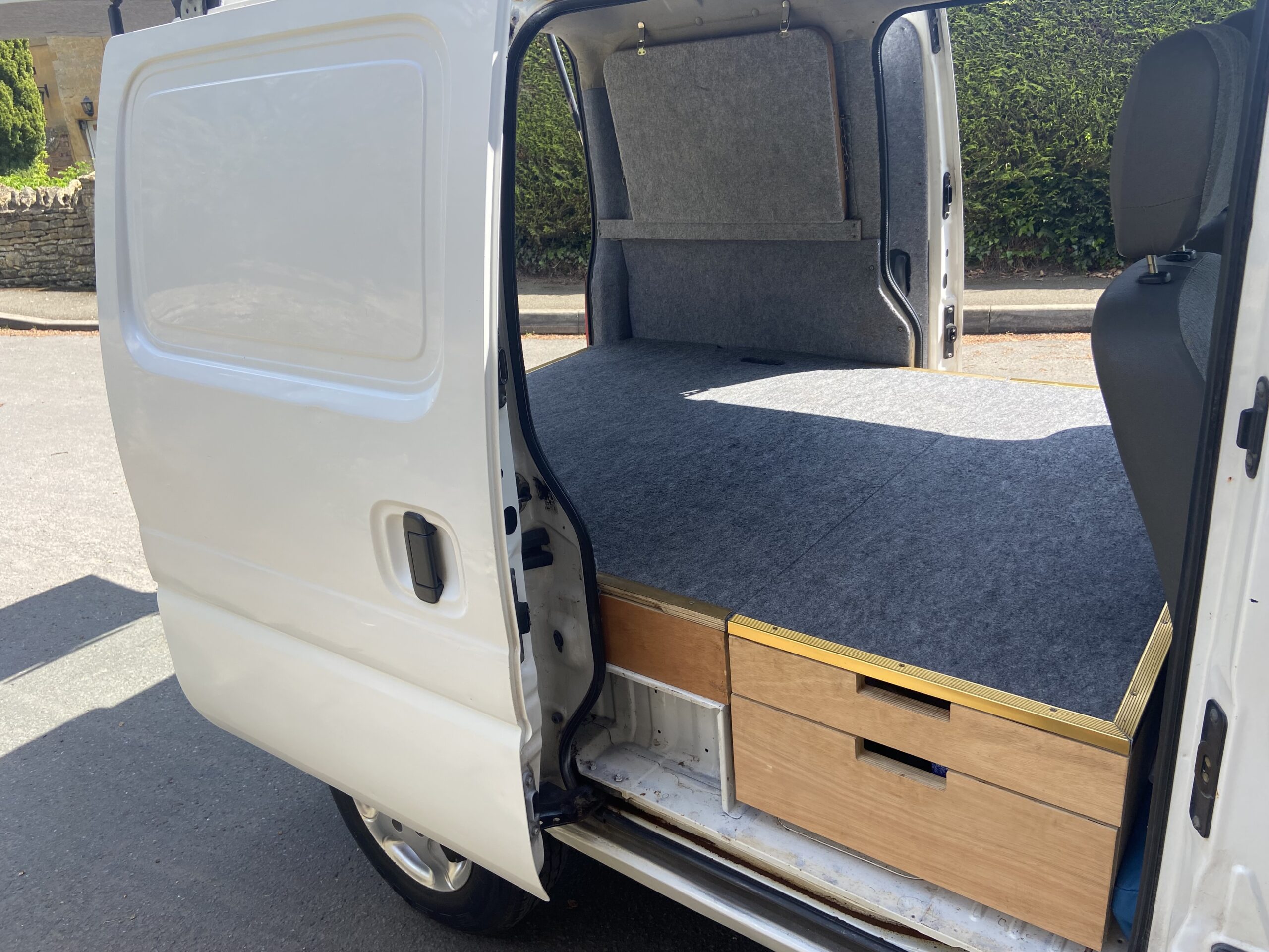 SUZUKI CARRY OFF GRID CAMPER/CARGO VAN | Quirky Campers