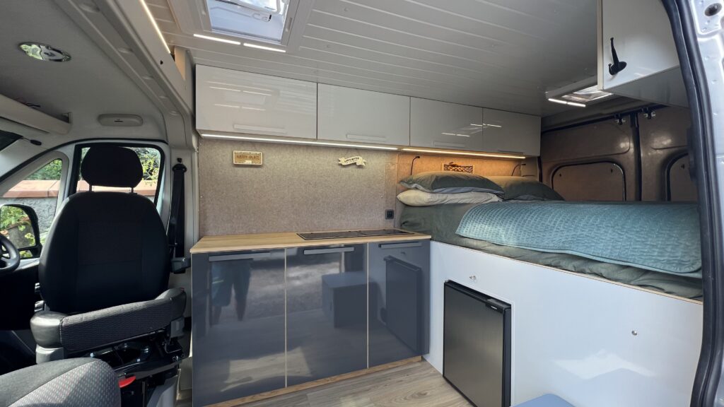 Rita Relay - L2H2 self build | Quirky Campers