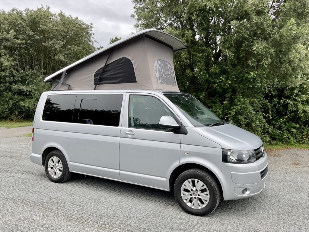 VW Transporter T28 TDI Camper Van with Drive away Awning and Bike-rack ...