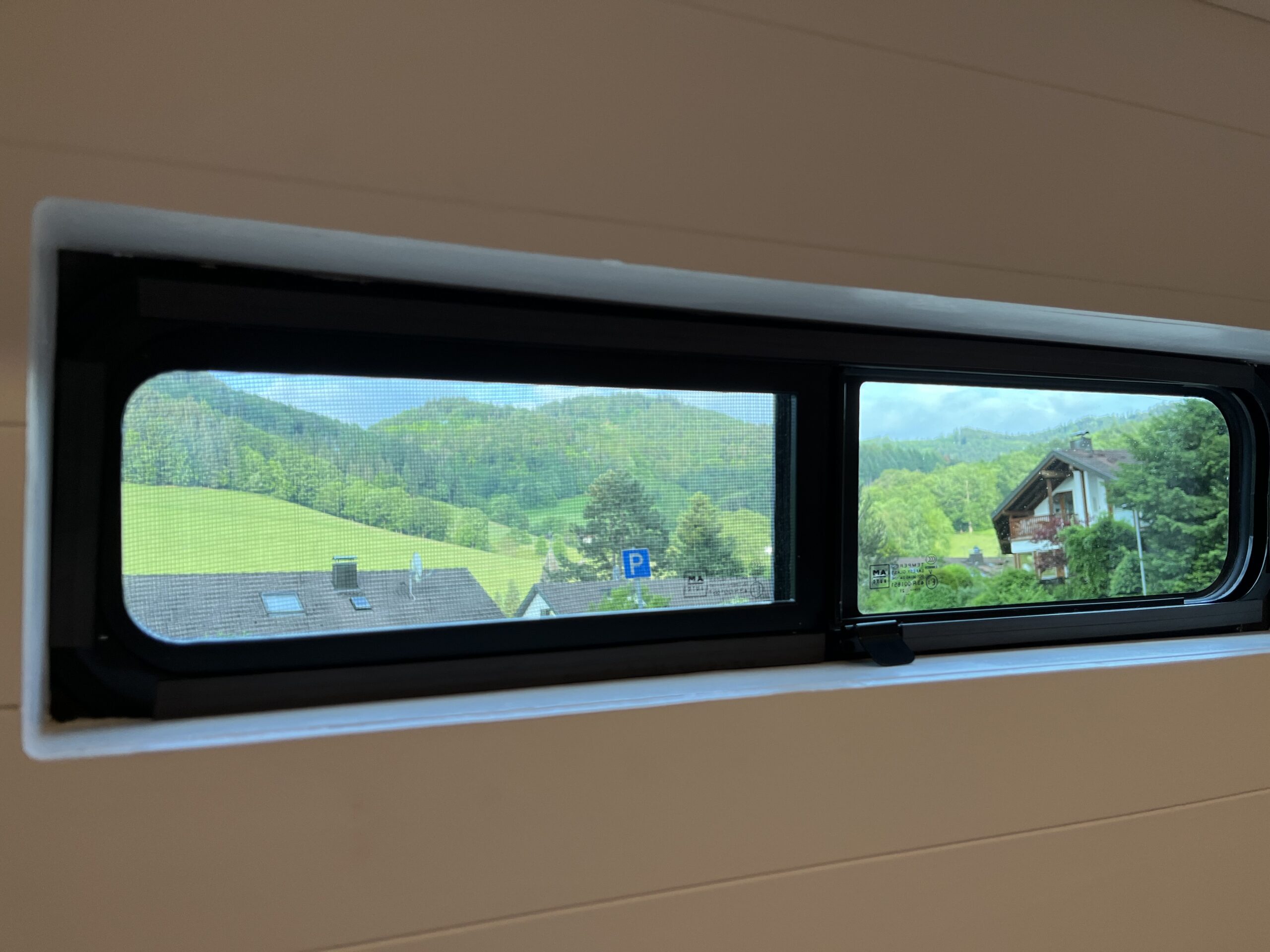 Off-Grid Home in New Hampshire With Breathtaking Views