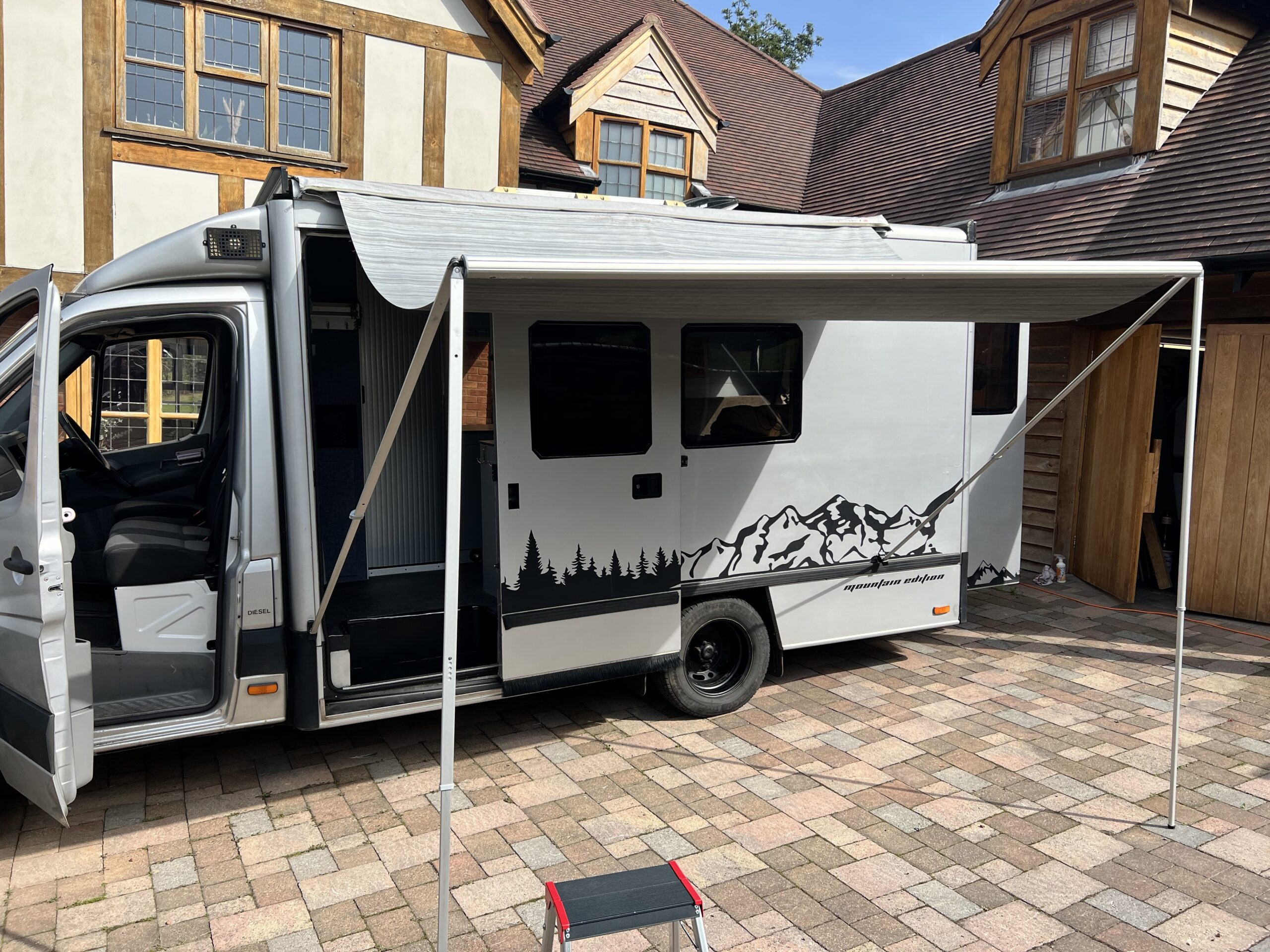 Gorgeous Matilda! Off Grid High Spec Converted Police Riot Van ...