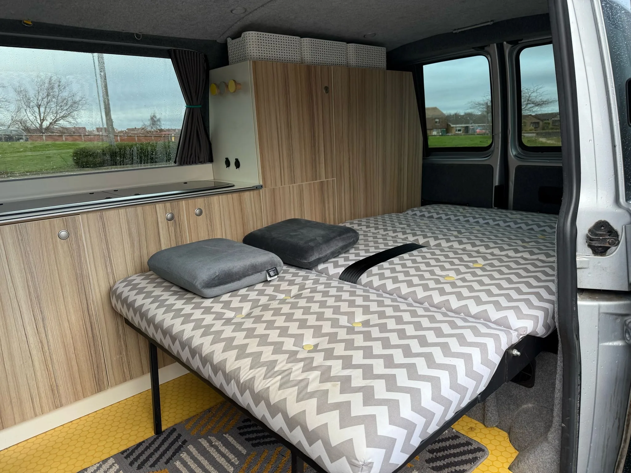 2011 T5 Volkswagen Transporter Campervan | Quirky Campers