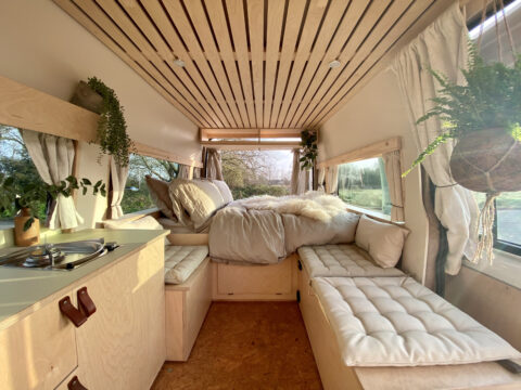 Interior – Ola